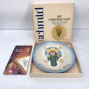 Schmid Christmas Plate 1977 Religious Sister Berta Hummel Herald Angel Holiday
